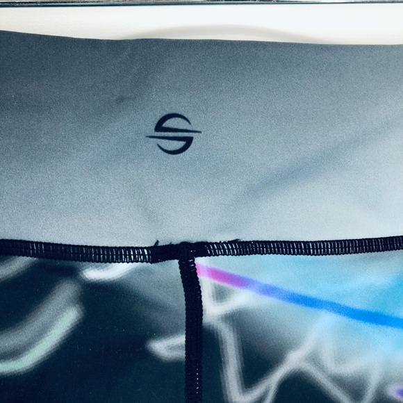 Platinum leggings size XL - Picture 5 of 6